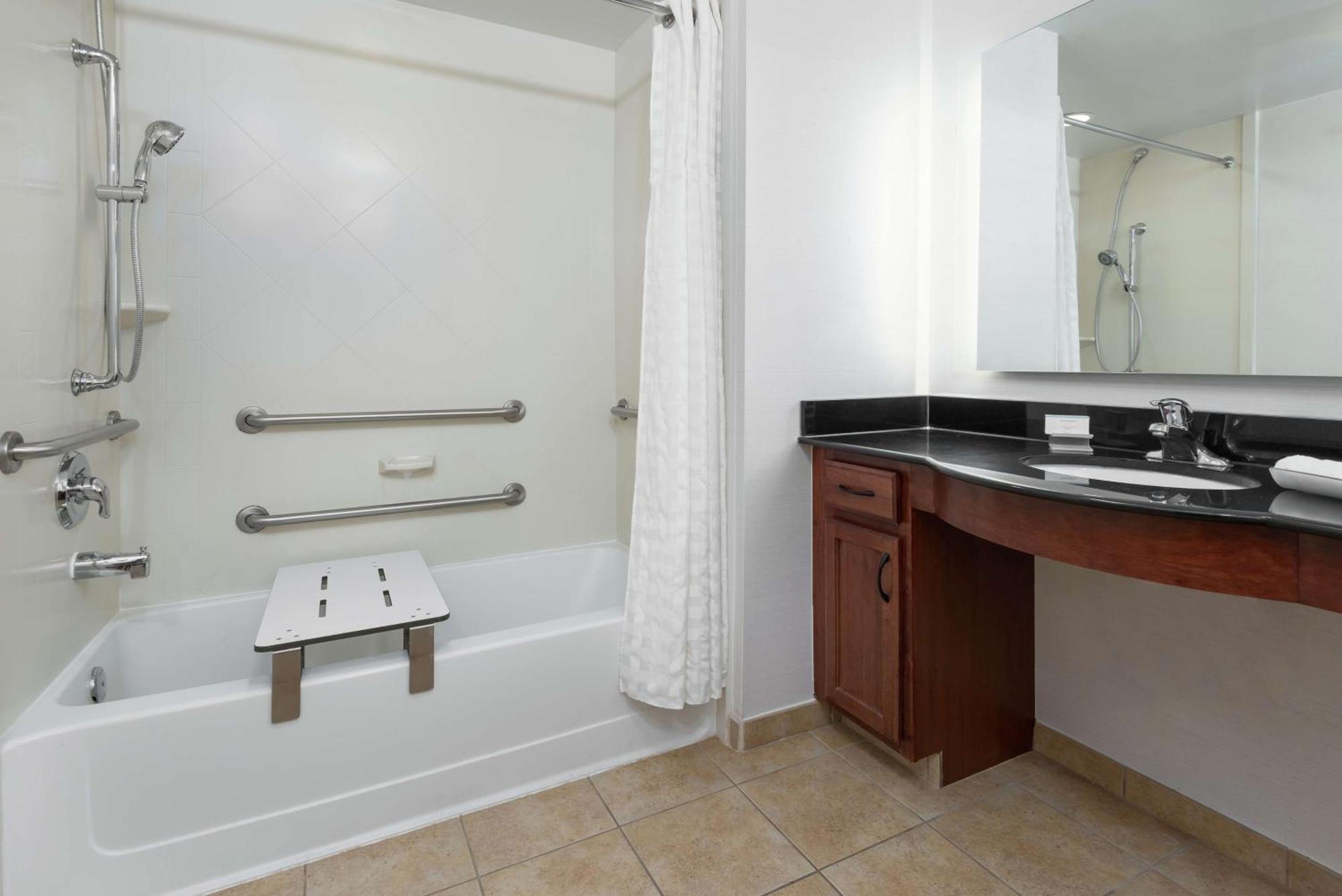 Homewood Suites By Hilton Cleveland-Beachwood Exterior foto