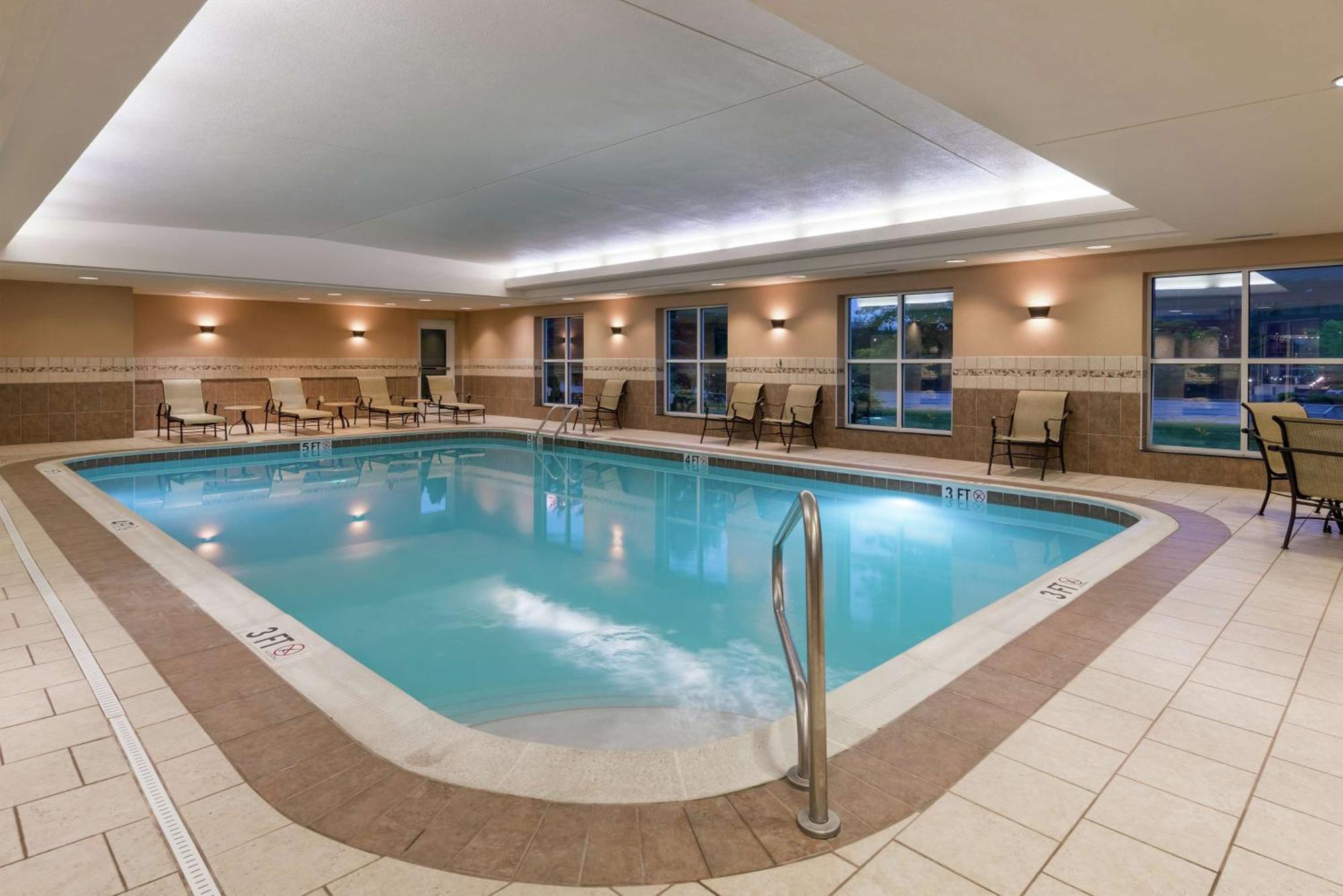 Homewood Suites By Hilton Cleveland-Beachwood Exterior foto